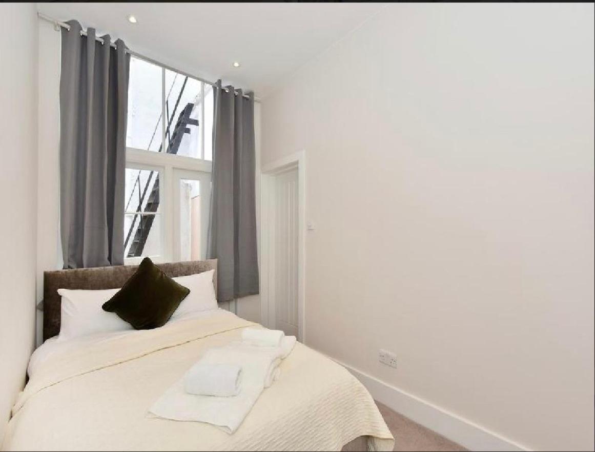 Appartamento Modern 3 Bedrooms Flat In South Kensington Londra